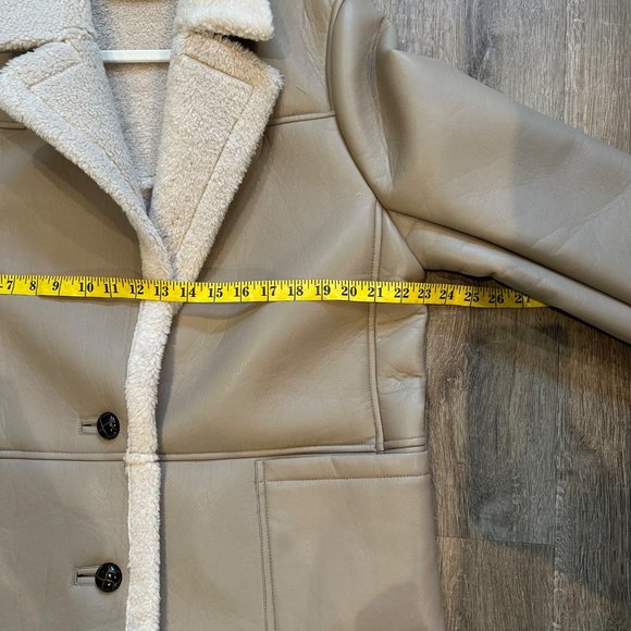 Astr The Label Revolve Francine Faux Leather Shearling Jacket‎ Size Large - Picture 4 of 11
